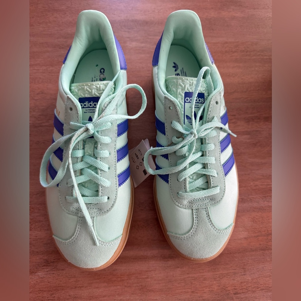 NWT Adidas Gazelle Bold Women's Platform Sneakers Size 7.5